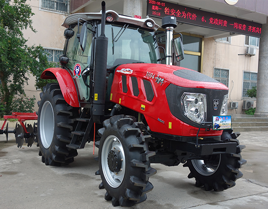 Tractor sobre ruedas serie QP (140hp-160hp)